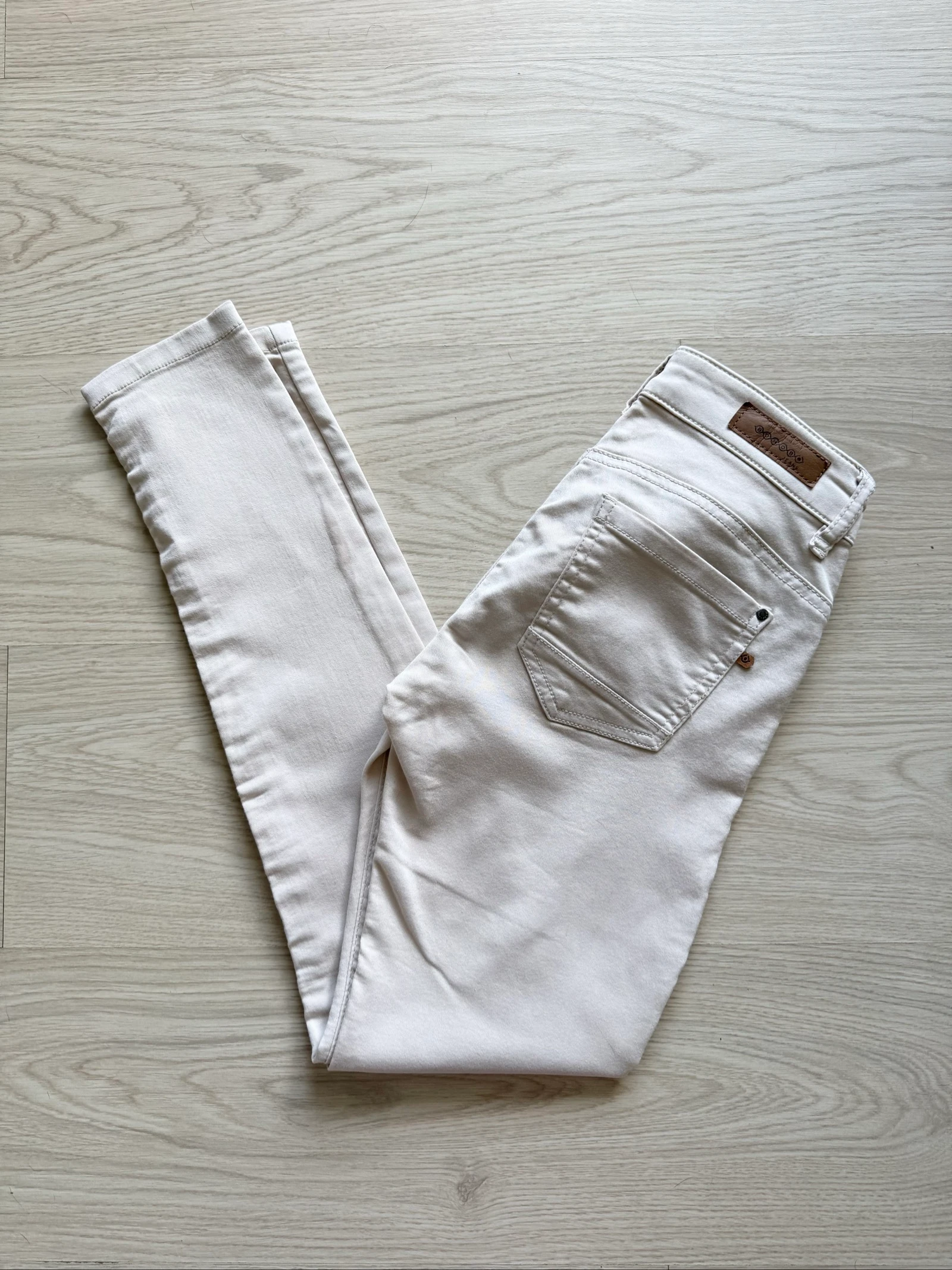 Pantalon slim skinny beige bonobo taille 34 XS